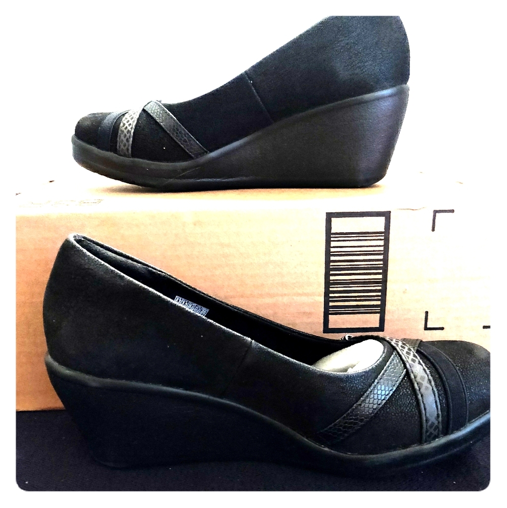 Skechers Women's Pump Wedges